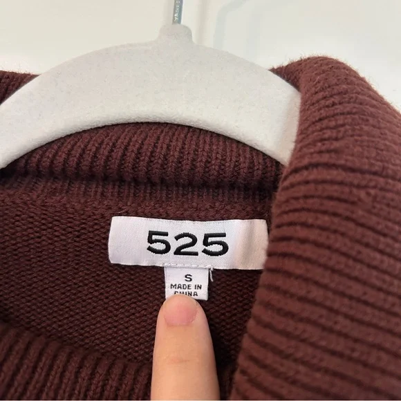 Revolve 525 Lily Split Turtleneck Sweater Size Small Bitter Chocolate - Picture 3 of 4